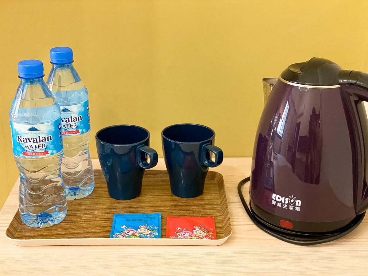 Adagio Hostel Taichung Eksteriør bilde